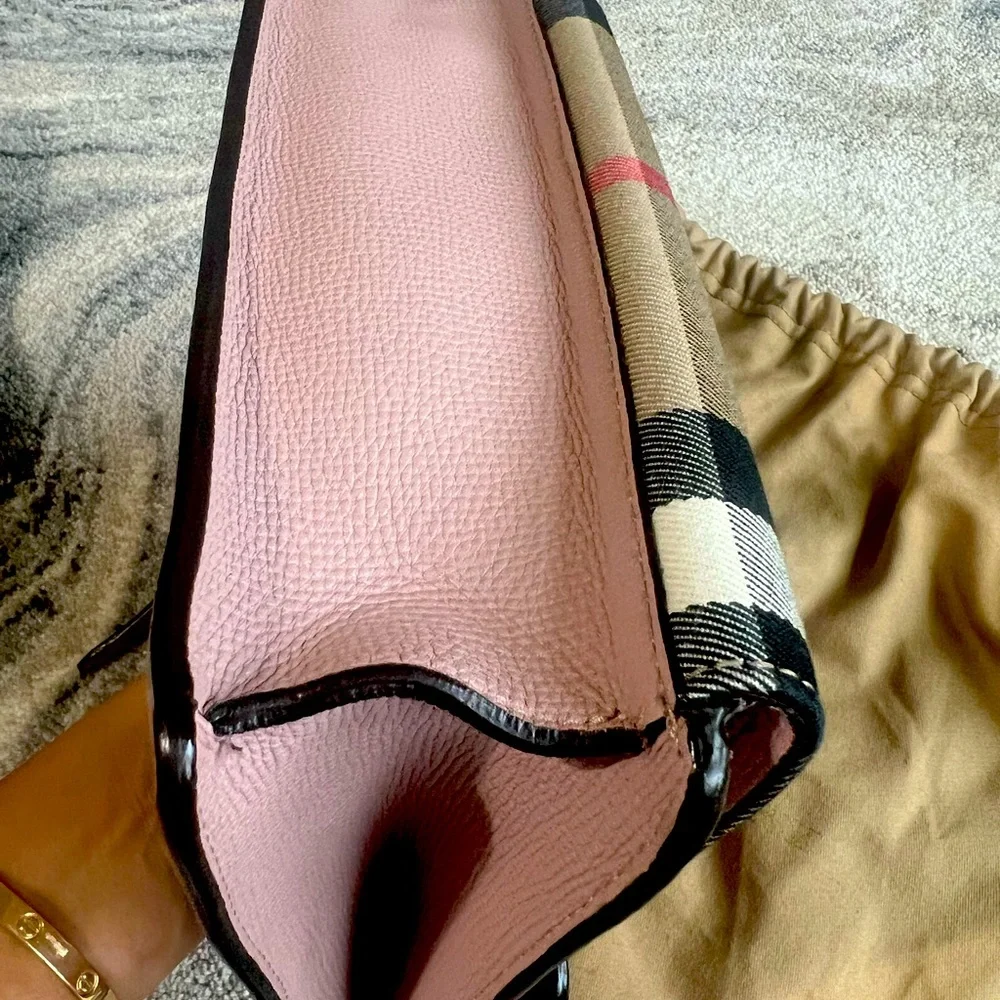 Burberry crossbody - Picture 6 of 9